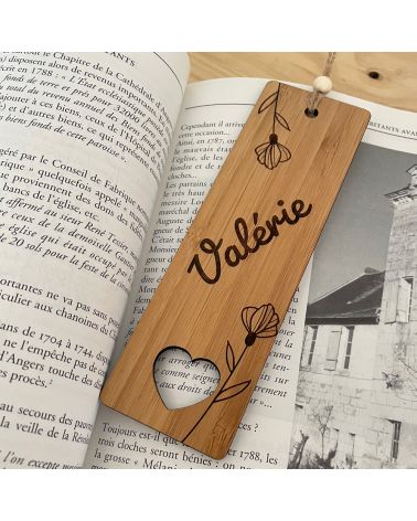 Marque-page En Bois Feuillage D'automne Avec Pampille - Taille 11,7 X 3 Cm, Main, Cadeau Pour Lecteurs